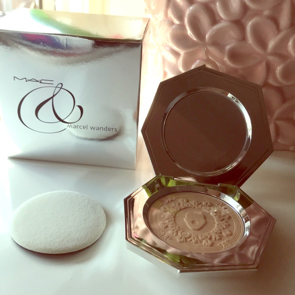 MAC Marcel Wanders - Medium Plus - Mystery Powder